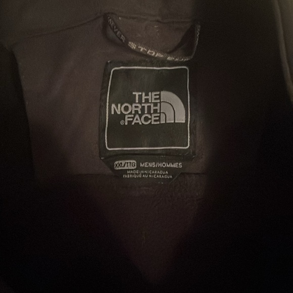 Black and Grey Northface Jacket - Picture 3 of 3